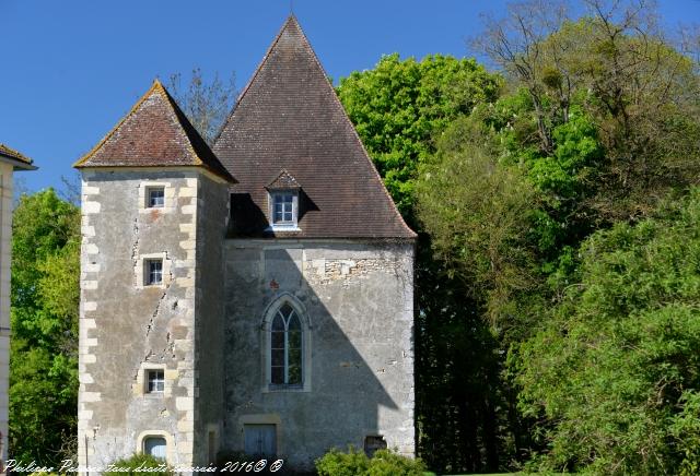 Château La Garde de Perroy