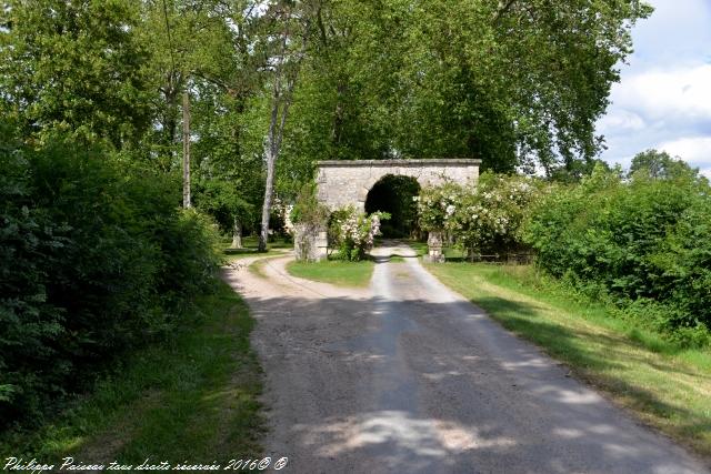 Le château de la Motte Farchat