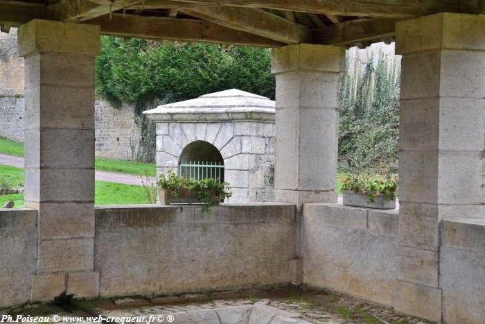 Lavoir de Crux la Ville Nièvre Passion