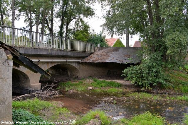 Lavoirs du pont d'Auxois