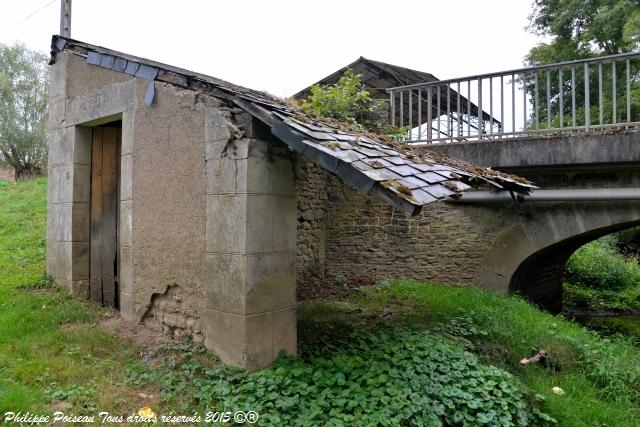 Lavoirs du pont d'Auxois