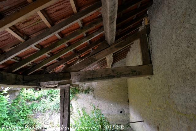 Le lavoir Les Bourbons