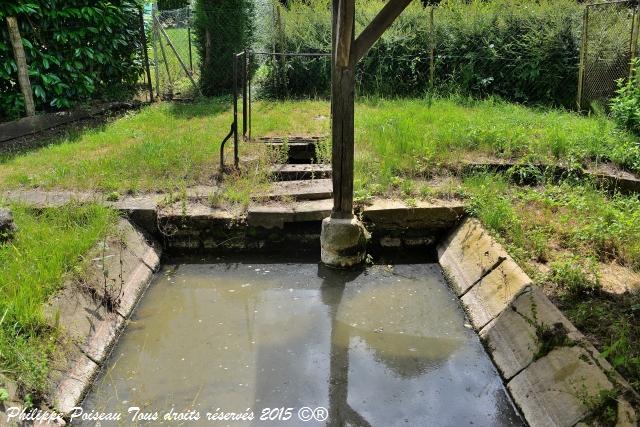 Lavoir couvert les Bourbons Nièvre Passion