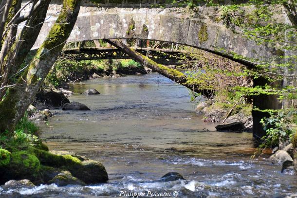 Le Pont de Chalaux