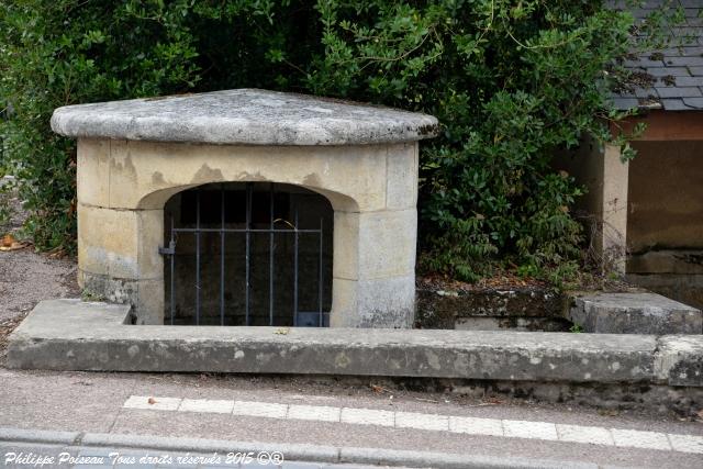 Lavoir central de Chaulgnes