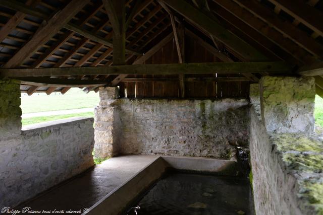 lavoir de Cizely Nièvre Passion