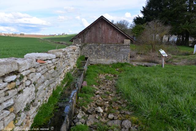 lavoir de Cizely Nièvre Passion