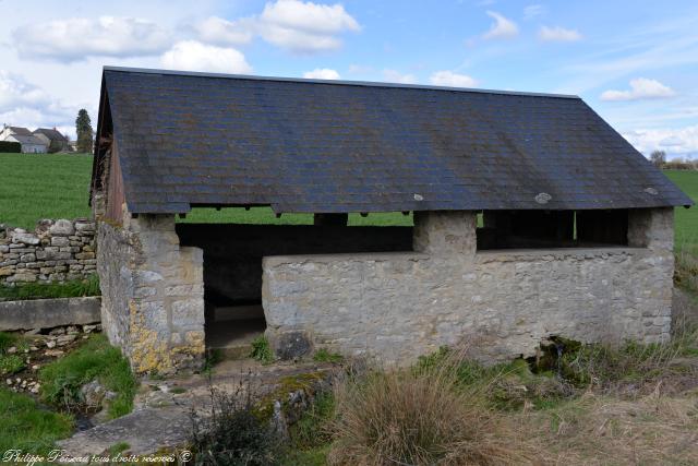 lavoir de Cizely Nièvre Passion