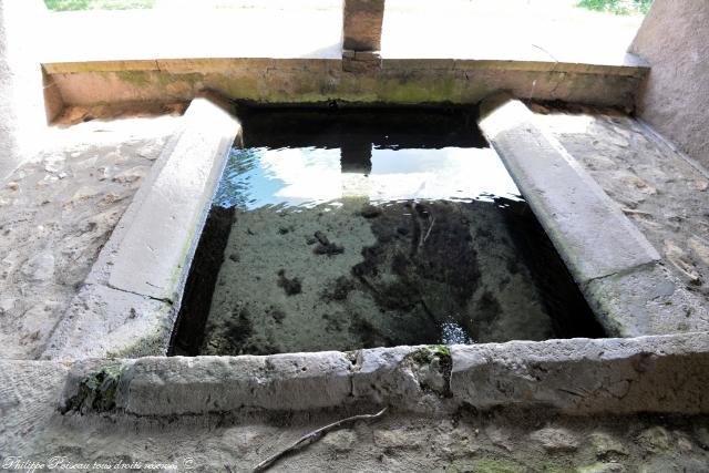 Lavoir du Pimont de Teigny