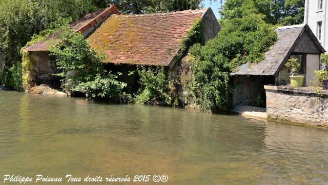 Lavoirs du Quai de Donzy un beau patrimoine paisible