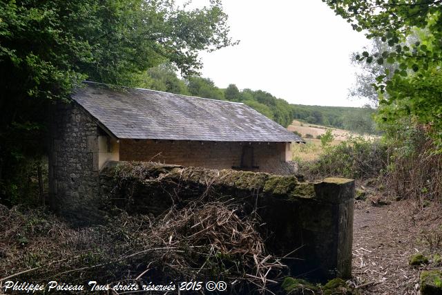 Petit lavoir de Chauprix Nièvre Passion