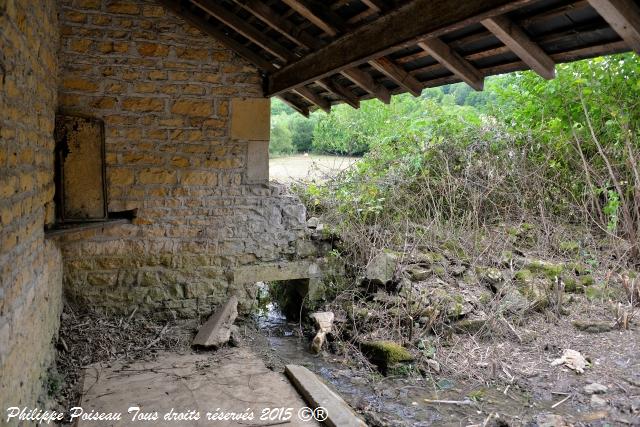 Petit lavoir de Chauprix Nièvre Passion