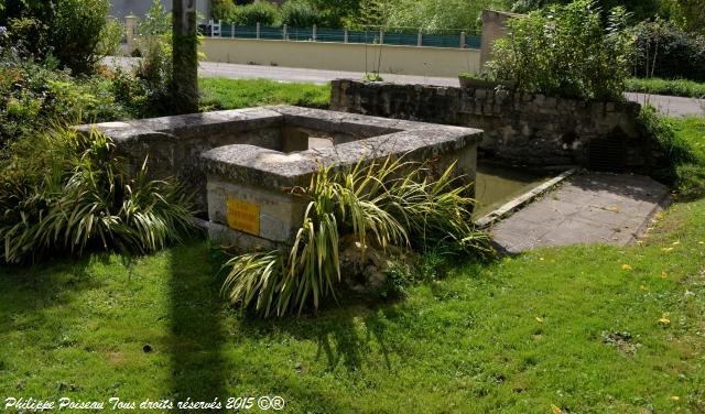 Lavoir de Moulin l'Évêque