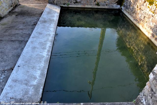 Lavoir de Pouques Lormes