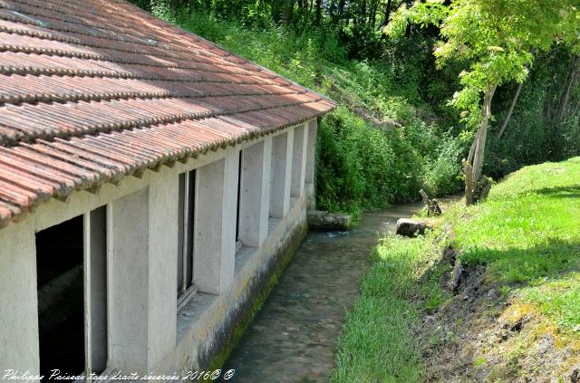 lavoir de Saint Loup