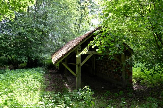 Lavoir de Saint Vérain un beau patrimoine