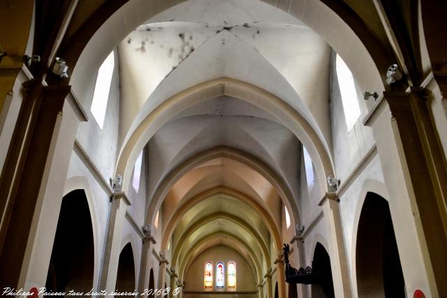 Église de Lucenay-lès-Aix