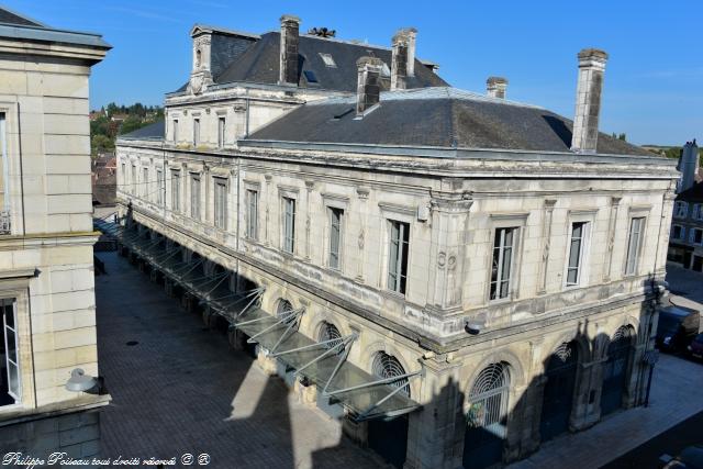 La Mairie de Clamecy un remarquable Hôtel de ville