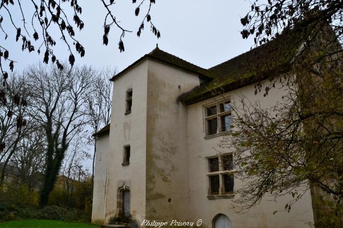 Le Manoir de Giverdy un beau patrimoine