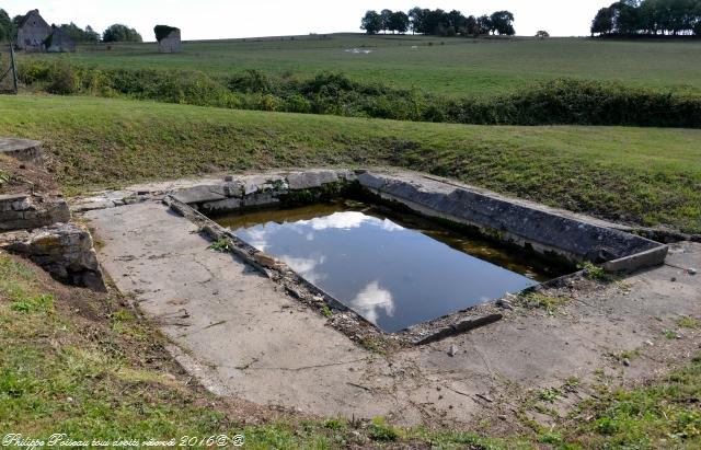 Le lavoir de Meauce un patrimoine vernaculaire