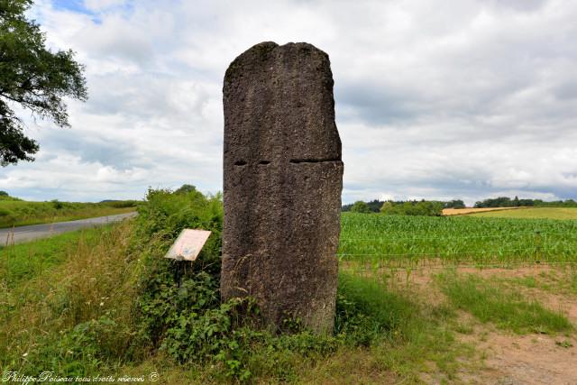 Menhir de Chigy Nièvre Passion