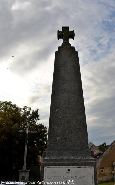 Monument aux Morts d'Anthien