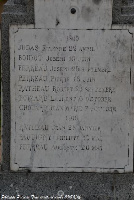 Monument aux Morts d'Anthien Nièvre Passion