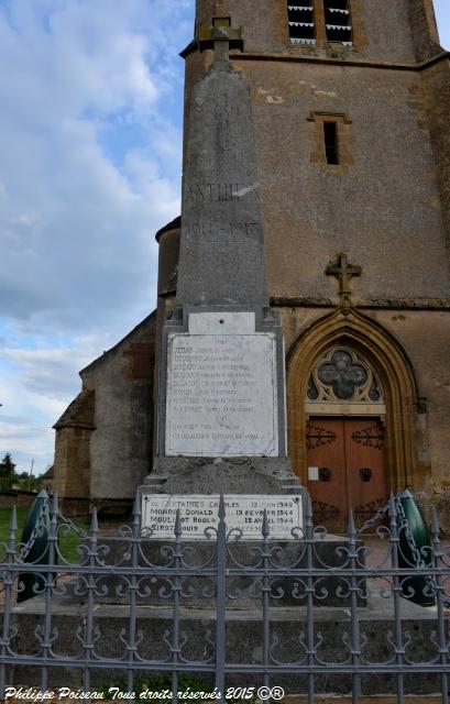 Monument aux Morts d'Anthien