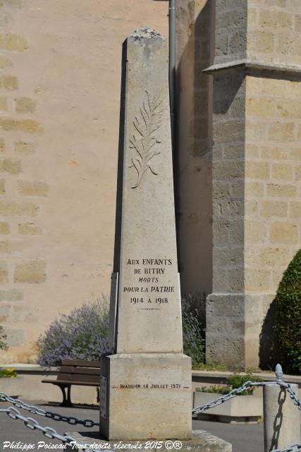 Monument aux Morts de Bitry un hommage