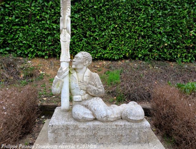 Monument des 43 Tirailleurs Africains