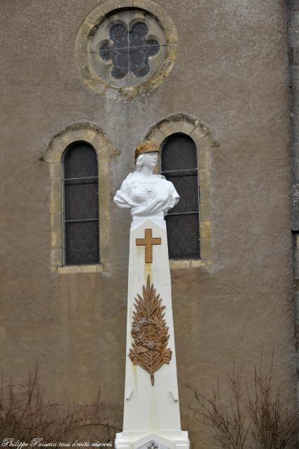 Le monument aux Morts de Guipy