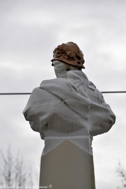 Monument aux Morts de Guipy Nièvre Passion