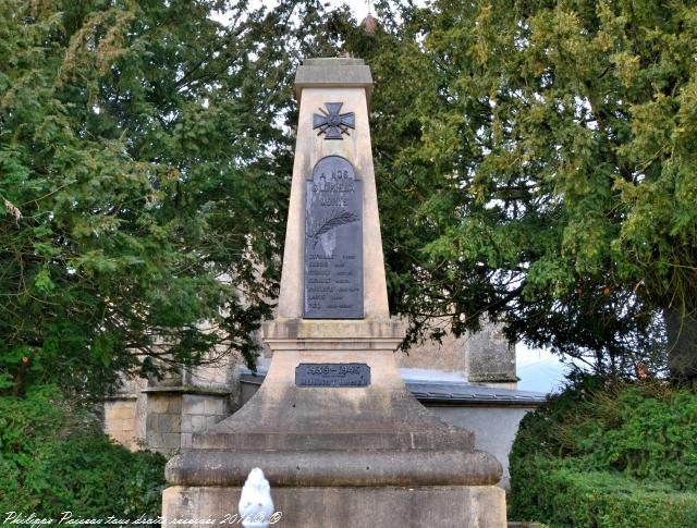 Monument aux Morts du village de Breugnon