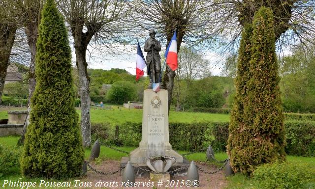 Monument aux Morts d'Héry