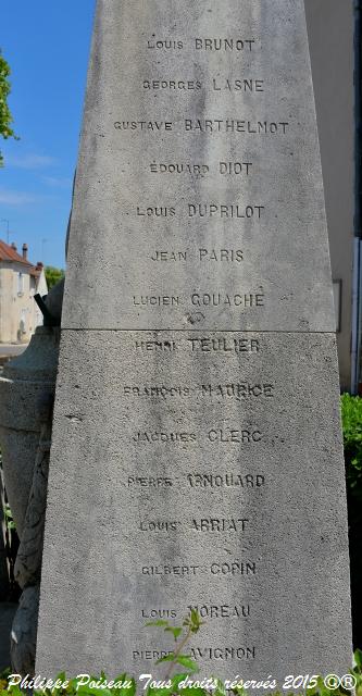 Monument aux Morts de Marzy Nièvre Passion