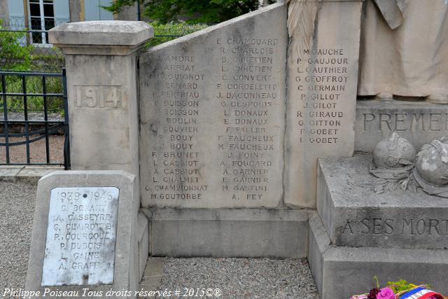 Le Monument aux Morts de Prémery Nièvre Passion