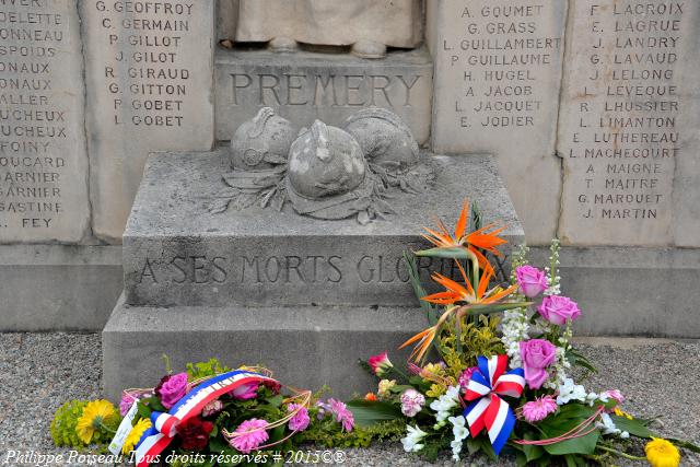 Le Monument aux Morts de Prémery Nièvre Passion