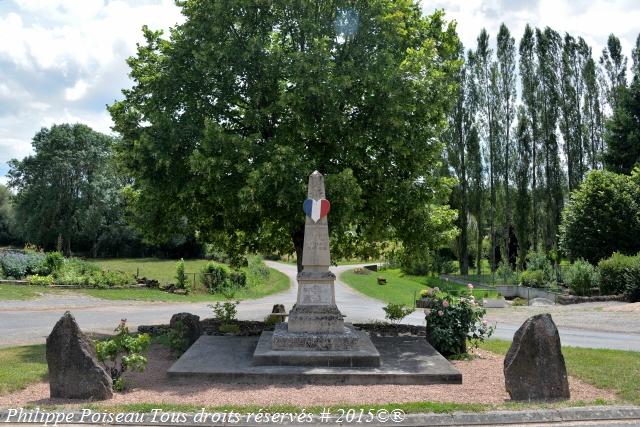 Monument aux Morts de Saint Firmin un hommage
