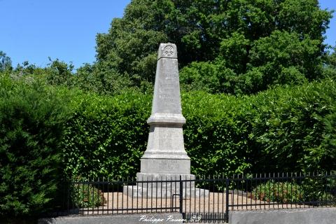 Monument aux morts de Saint Germain des Bois