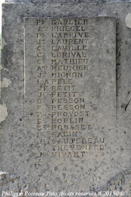 Monument aux Morts de Saint Sulpice