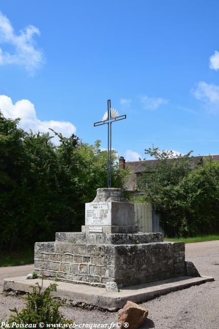 Monument aux morts de Cizely