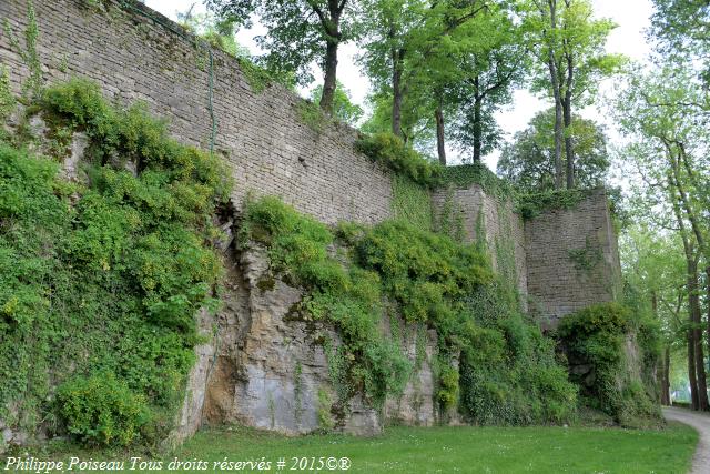 Château de Montbard Nièvre Passion