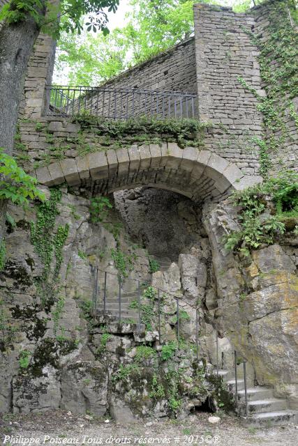 Château de Montbard Nièvre Passion