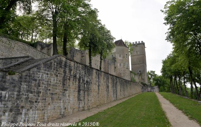 Château de Montbard Nièvre Passion