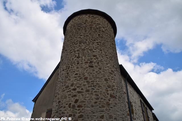 Château de Montigny en Morvan