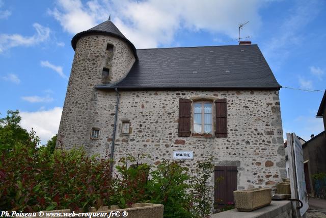 Château de Montigny en Morvan