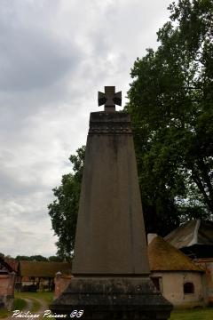Monument aux morts de Toury Lurcy Nièvre Passion
