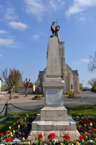 Monument aux morts de Saint Martin sur Nohain
