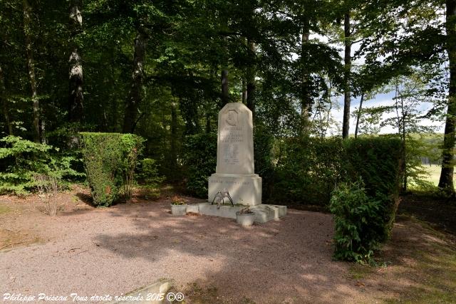 Monument de la résistance à l'Épine un hommage