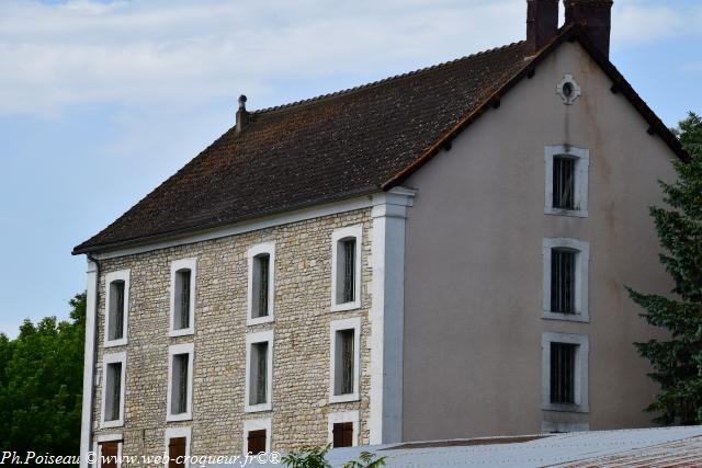 Le Moulin Neuf de Surgy un patrimoine vernaculaire